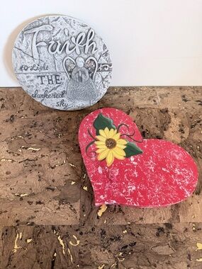 Hand-Painted Heart & Faith Wall Plaques - Red Heart with Sunflower